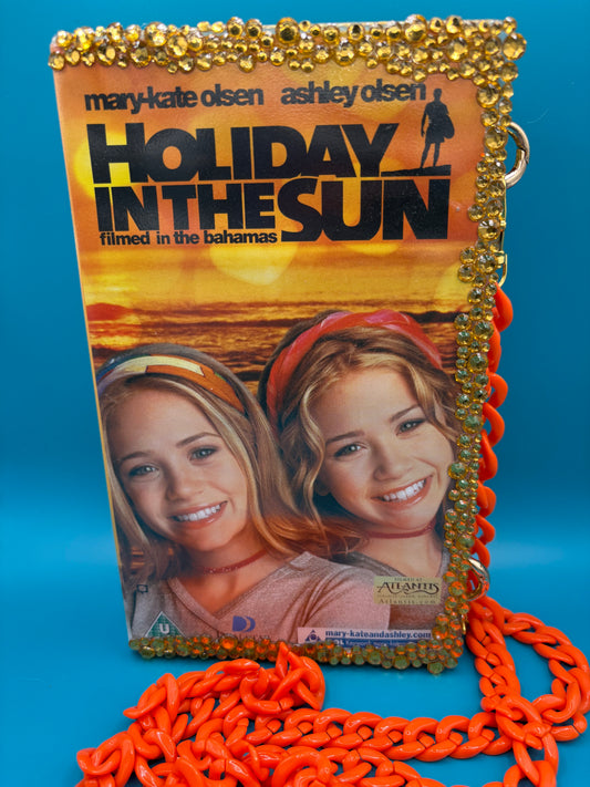 Mary Kate and Ashley- Holiday in the Sun